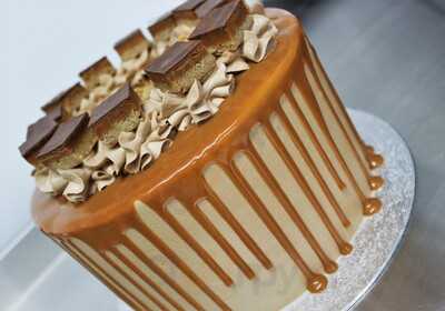 Claud's Coffee Shop & Dessert Parlour