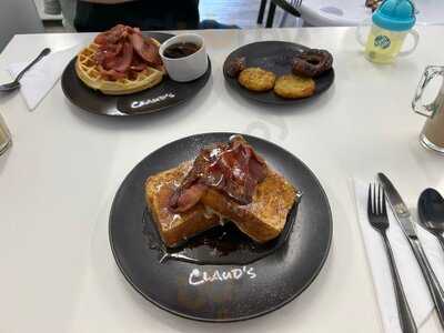 Claud's Coffee Shop & Dessert Parlour