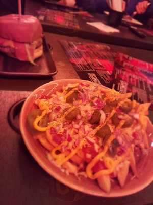 Smokeez Shisha & Grill