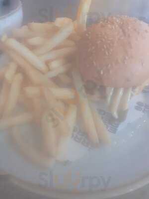 Bonnie & Wild's Scottish Marketplace