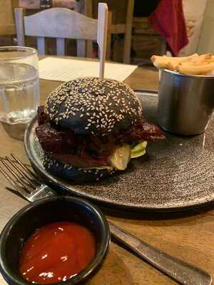 The Harrow At Bishopstone