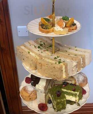 Counter's @ The Parrs Bank