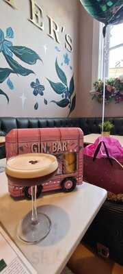 Counter's @ The Parrs Bank