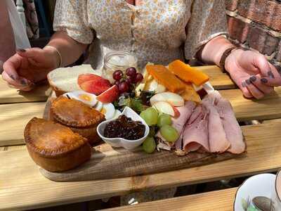 The Flamingo's Teapot