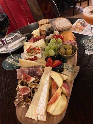 Upstairs, Dodworth Tap