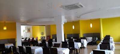 Brentford Fish Bar And Curry House