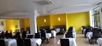 Brentford Fish Bar And Curry House