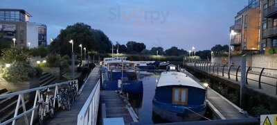 Brentford Fish Bar And Curry House