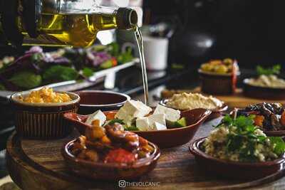 Yaaze Bistro Cafe And Meze Bar