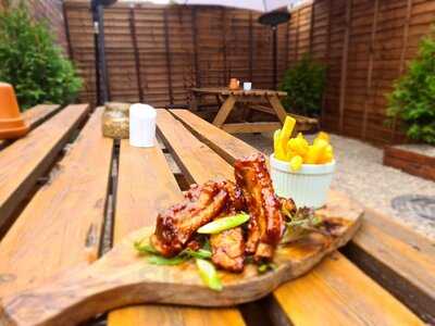 Babsi Bar & Restaurant