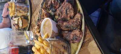 Jj;s Restaurant & Jonnys Tap Room