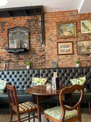 Jet Black Jewel Cafe Bar