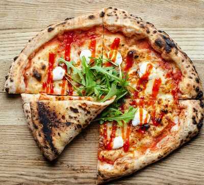 Oscar's Lockdown Pizza