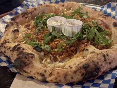 Oscar's Lockdown Pizza