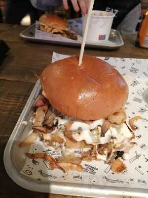 Fat Hippo Edinburgh (lane 7)