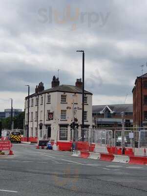 The Old Red Lion Pub