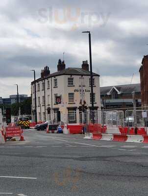 The Old Red Lion Pub