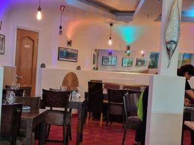 Pahuna Nepalese And Indian Cuisine