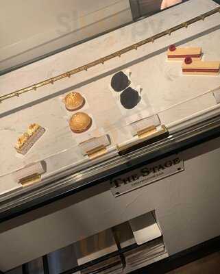 The Stage At The Londoner