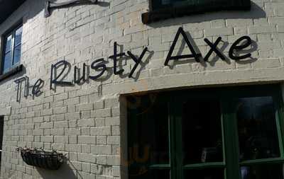 Sparkles At The Rusty Axe Inn