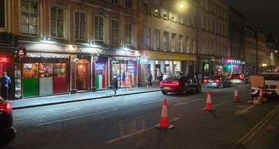 Pizza Paradise Restaurant