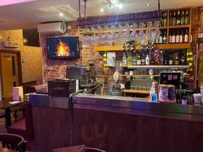 Pizza Paradise Restaurant