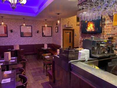 Pizza Paradise Restaurant