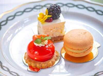 Afternoon Tea At The Milestone Hotel