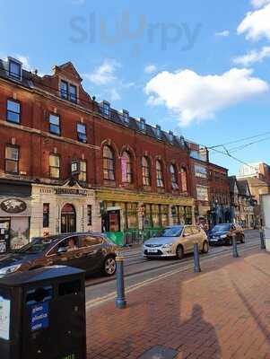 Molly Malone's Irish Tavern