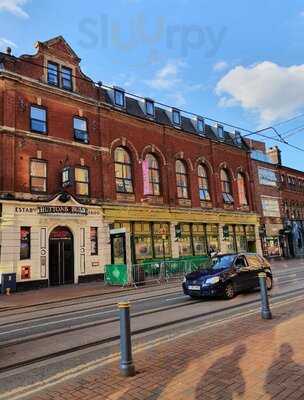 Molly Malone's Irish Tavern