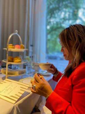 Afternoon Tea At Grosvenor House
