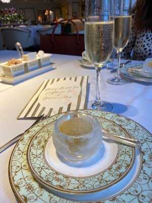 Afternoon Tea At Grosvenor House