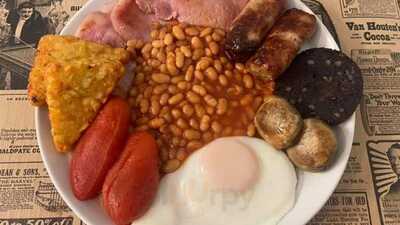 Aj's Cafe On The Corner