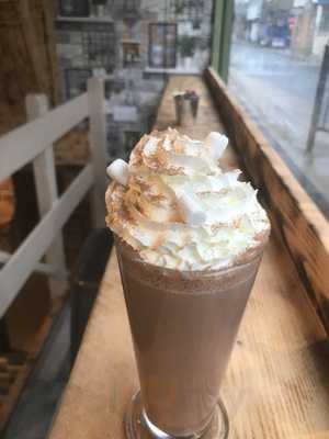 Aj's Cafe On The Corner