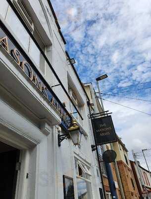 The Masons Arms Pub