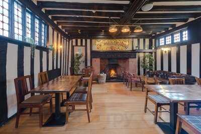 The Marquis Colchester