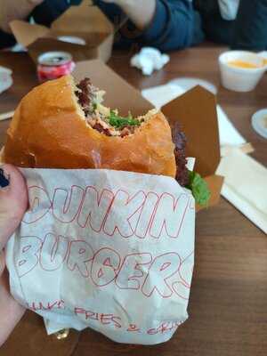 Dunkin' Burgers