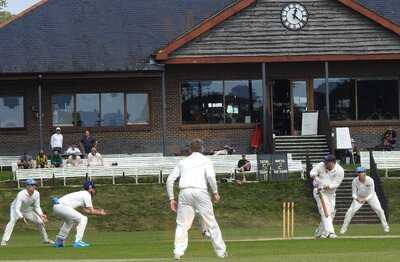 Newclose Pavilion Bar & Restaurant