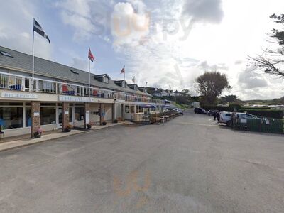 Little Avalon Cafe Bar