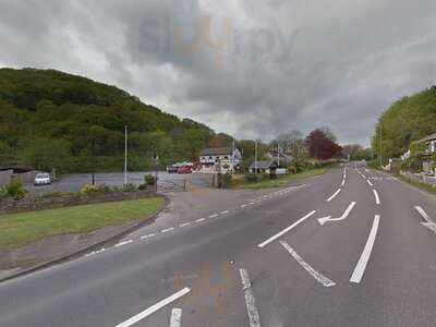 The Woodpecker Bar & Kitchen