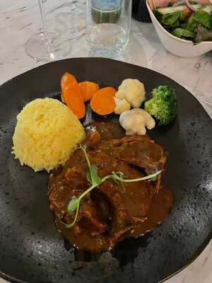 Belluccis Restaurant