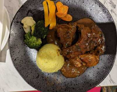 Belluccis Restaurant