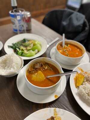 Ton Thai Street Food Cafe