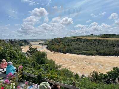 Fern Pit Cafe & Ferry