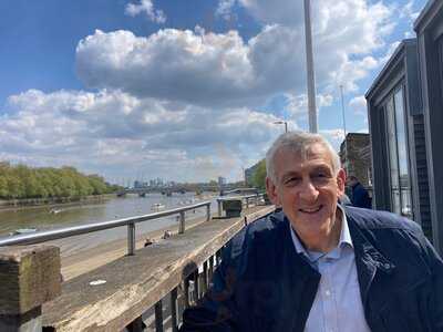 Riverside Thames Rowing Club