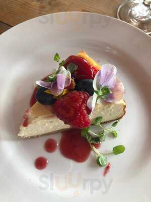 Riverside Thames Rowing Club