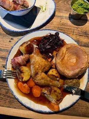 Traitors Gate Tower Hill Pub