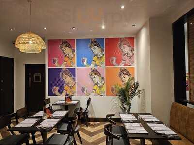 Colombo Street- Sri Lankan