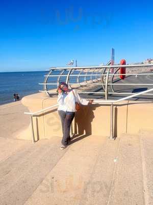 Real German Sausage Hut