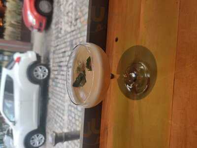 Ting Thai Caravan West Nile Street